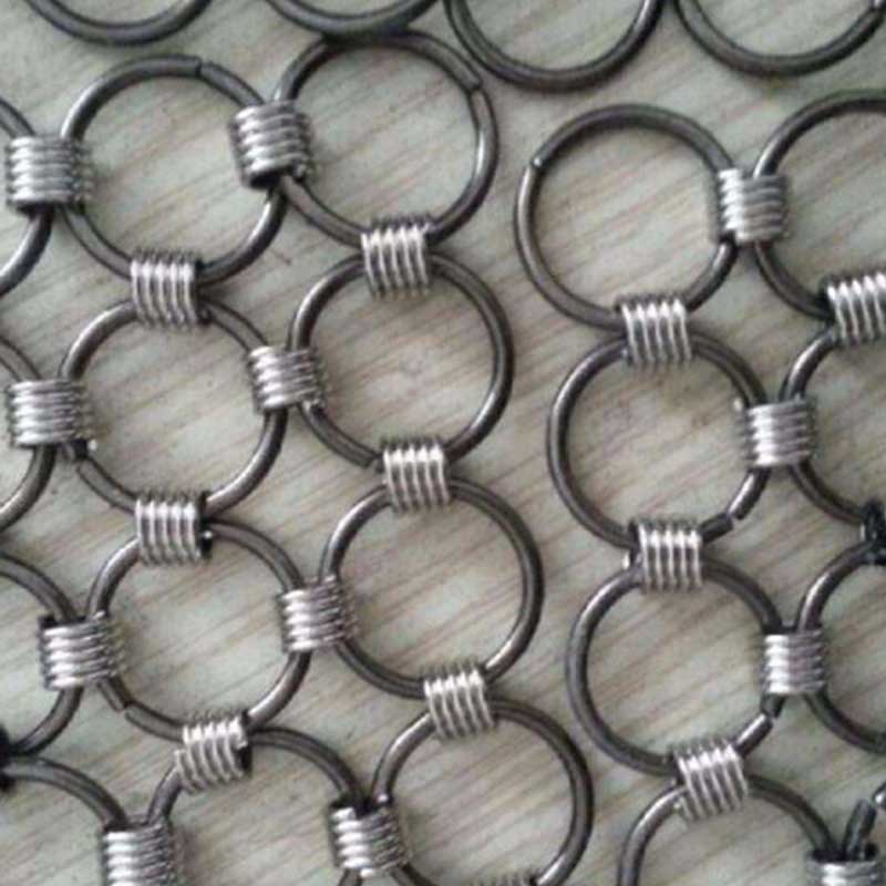 Metal ring meshes for decoration