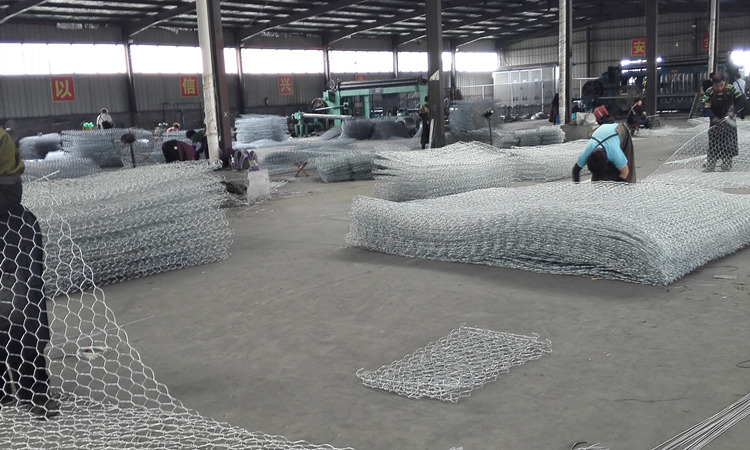 Zinc coated gabion box