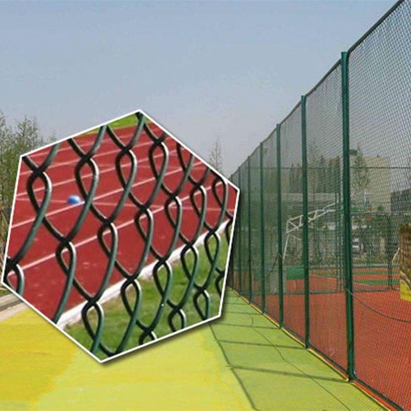 PVC Coated Chain Link Fence Mesh For Outdoor Basketball Court  With Many Color